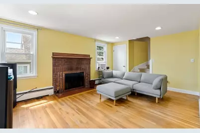 195 Glenellen Rd, Boston, MA 02132 - Photo 3