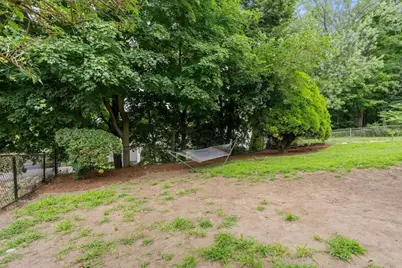 195 Glenellen Rd, Boston, MA 02132 - Photo 19