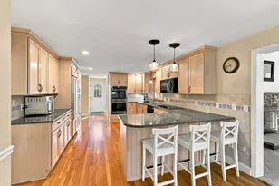 73 Maynard St, Northborough, MA 01532 - Photo 23