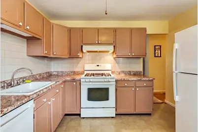 47 Lemos Street, New Bedford, MA 02740 - Photo 15