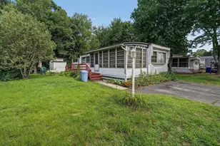 121 Mayflower Ave, Taunton, MA 02780 - Photo 29