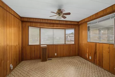 121 Mayflower Ave, Taunton, MA 02780 - Photo 11