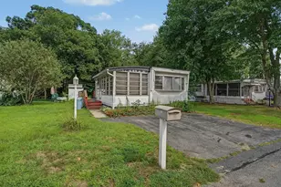 121 Mayflower Ave, Taunton, MA 02780 - Photo 3