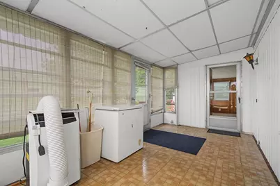121 Mayflower Ave, Taunton, MA 02780 - Photo 5