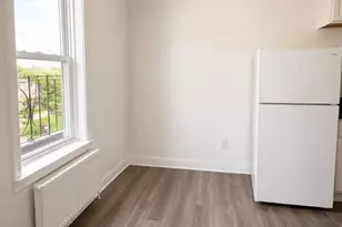 10 Yeamans St, Revere, MA 02151 - Photo 3