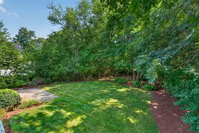 462 Chestnut St, Needham, MA 02492 - Photo 9
