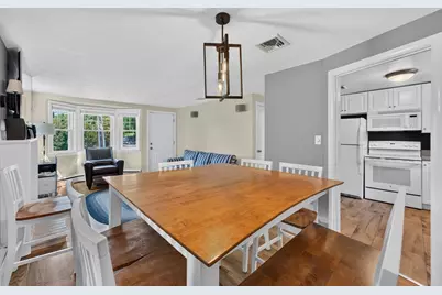 462 Chestnut St, Needham, MA 02492 - Photo 17