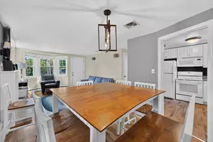 462 Chestnut St, Needham, MA 02492 - Photo 17