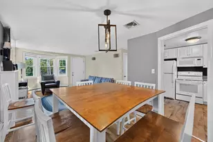 462 Chestnut St, Needham, MA 02492 - Photo 17