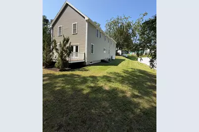 19 Jackson St, Shrewsbury, MA 01545 - Photo 5