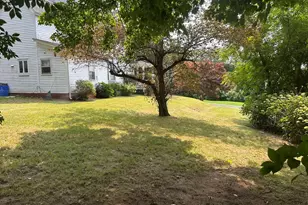 30 School St, East Longmeadow, MA 01028 - Photo 11