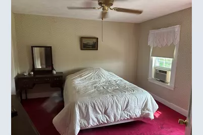 30 School St, East Longmeadow, MA 01028 - Photo 27