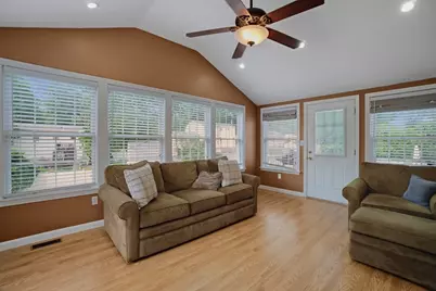 25 Jionzo Rd, Milford, MA 01757 - Photo 11