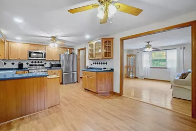 25 Jionzo Rd, Milford, MA 01757 - Photo 5