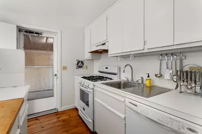 21 Mill Road, Falmouth, MA 02540 - Photo 9