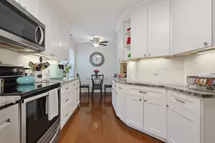 168 Upton St, Grafton, MA 01519 - Photo 15