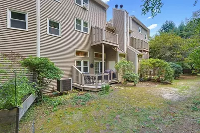 168 Upton St #11, Grafton, MA 01519 - Photo 3