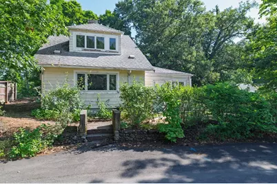 126 Lakehurst Ave, Weymouth, MA 02189 - Photo 3