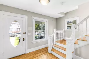 24 Blaisdell St, Haverhill, MA 01832 - Photo 9