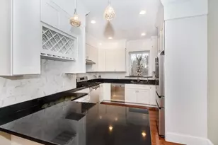 259 Kent, Brookline, MA 02446 - Photo 3