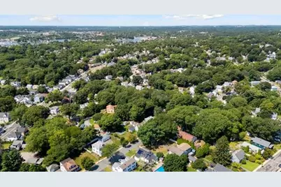 40 Hillside Ave, Beverly, MA 01915 - Photo 39