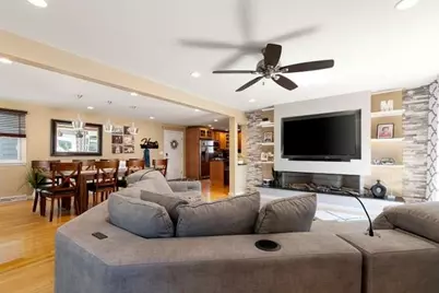 40 Hillside Ave, Beverly, MA 01915 - Photo 7