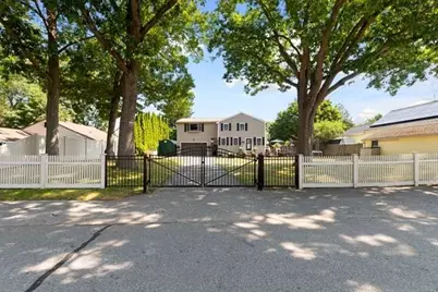 40 Hillside Ave, Beverly, MA 01915 - Photo 5