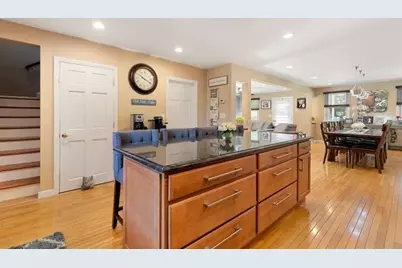 40 Hillside Ave, Beverly, MA 01915 - Photo 17