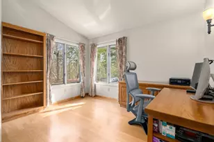 16 Wadsworth Ln, Dartmouth, MA 02748 - Photo 17