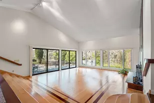 16 Wadsworth Ln, Dartmouth, MA 02748 - Photo 1