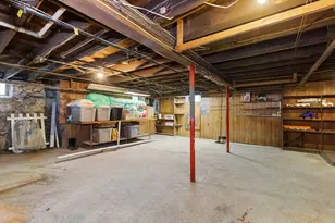 16 Logan St, Lawrence, MA 01841 - Photo 37