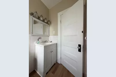 253 Whitwell St #2L, Quincy, MA 02169 - Photo 9