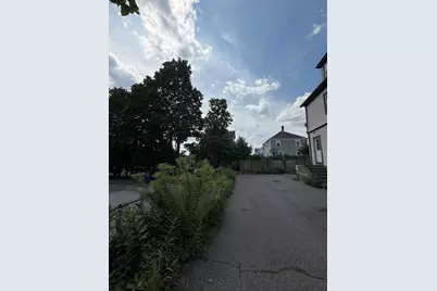 253 Whitwell St #2L, Quincy, MA 02169 - Photo 3