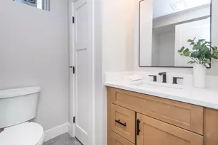 89 Hardy Pond Rd, Waltham, MA 02452 - Photo 31