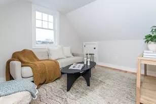 89 Hardy Pond Rd, Waltham, MA 02452 - Photo 25