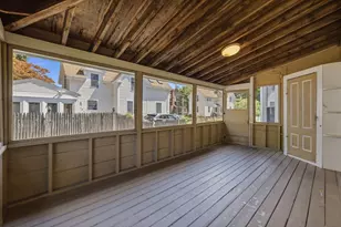 16 Collins St, Newburyport, MA 01950 - Photo 23