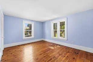 16 Collins St, Newburyport, MA 01950 - Photo 13
