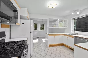 22 Cannon Forge Dr, Foxboro, MA 02035 - Photo 17