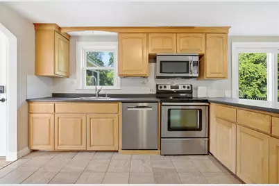 14 Pleasant, North Reading, MA 01864 - Photo 13