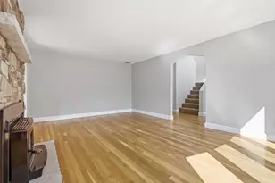 14 Pleasant St, North Reading, MA 01864 - Photo 7