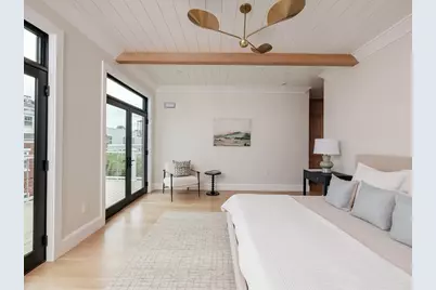 847 E 5th St, Boston, MA 02127 - Photo 17