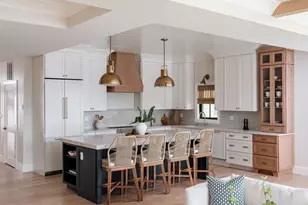 847 E 5th St, Boston, MA 02127 - Photo 1