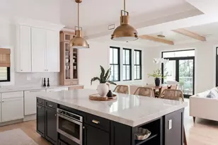 847 E 5th St, Boston, MA 02127 - Photo 5