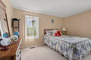 6 Moreland Green Dr, Worcester, MA 01602 - Photo 21