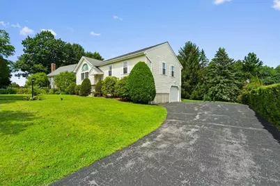 6 Moreland Green Dr, Worcester, MA 01602 - Photo 3