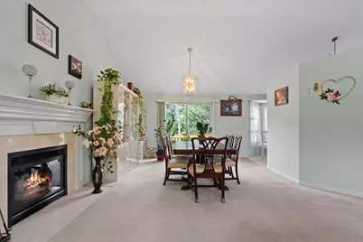 6 Moreland Green Dr, Worcester, MA 01602 - Photo 9