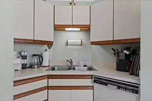 6 Moreland Green Dr, Worcester, MA 01602 - Photo 15