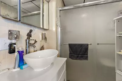 9 Norcross St, Worcester, MA 01602 - Photo 17