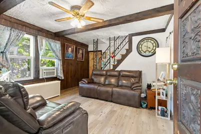 9 Norcross St, Worcester, MA 01602 - Photo 5