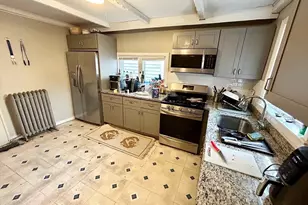401 W Fourth St, Boston, MA 02127 - Photo 11